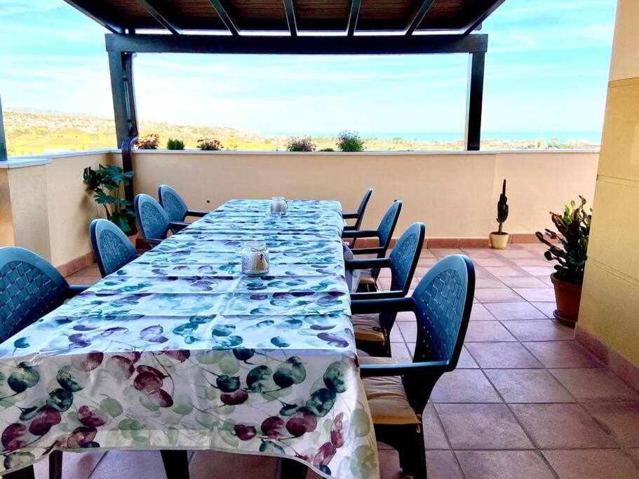 Sea View And Mountains By Solymar Holiday トレ・デル・マール エクステリア 写真